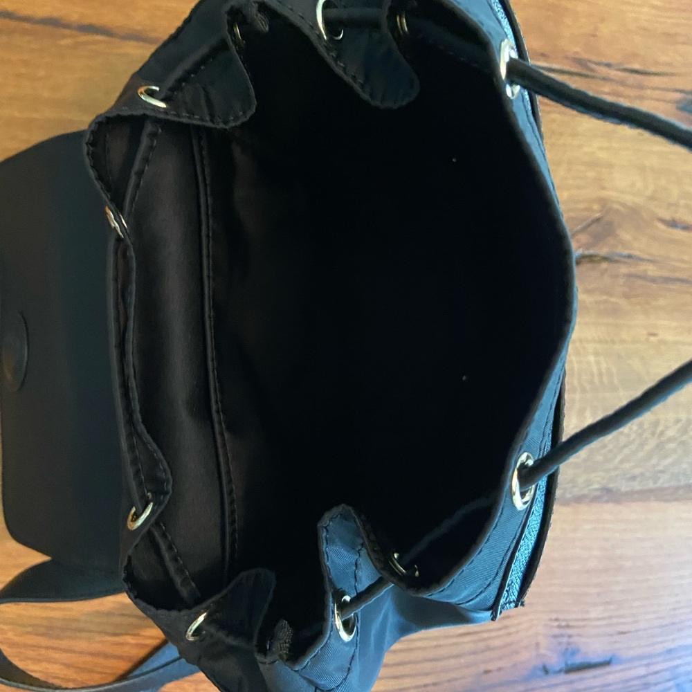 Levenger Versatile Black Backpack, Thoughtful Det… - image 3